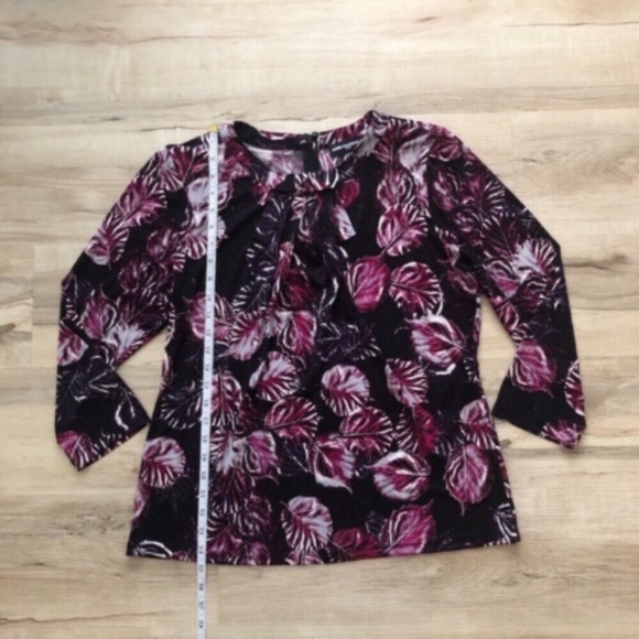 Karl Lagerfeld Black and Pink Tie Front 3/4 Sleeve Blouse - Picture 4 of 7